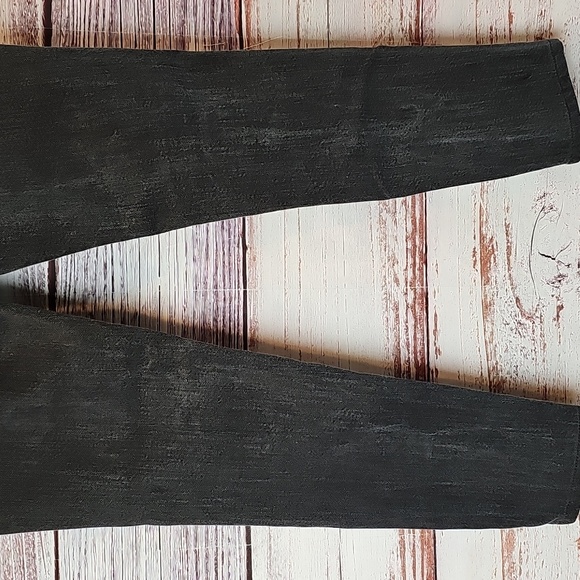 FRANKIE B. RARE VINTAGE Y2K BLACK WASH LOW-RISE HEART STUDDED SKINNY JEANS - Picture 5 of 16